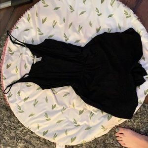 Black romper with pockets